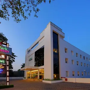 Hotel Park Residency Kuttiyadi, Kuttyadi